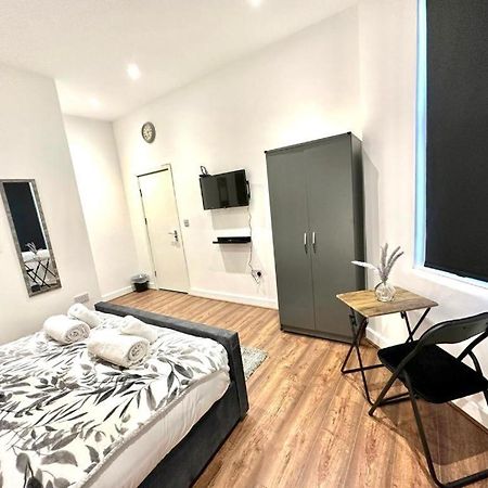 Hounslow Suites - Tw3 Zewnętrze zdjęcie