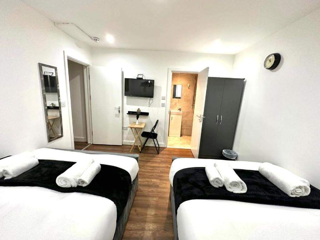 Hounslow Suites - Tw3 Zewnętrze zdjęcie