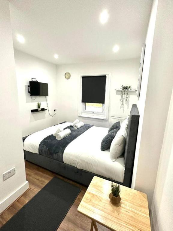 Hounslow Suites - Tw3 Zewnętrze zdjęcie
