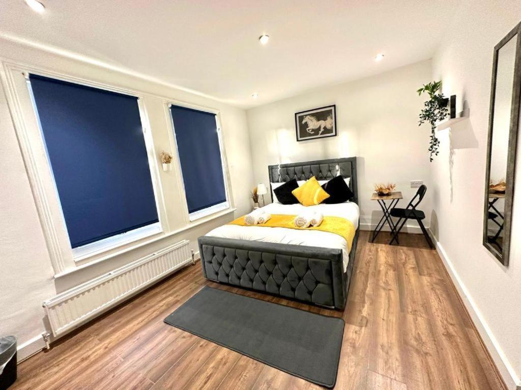 Hounslow Suites - Tw3 Zewnętrze zdjęcie